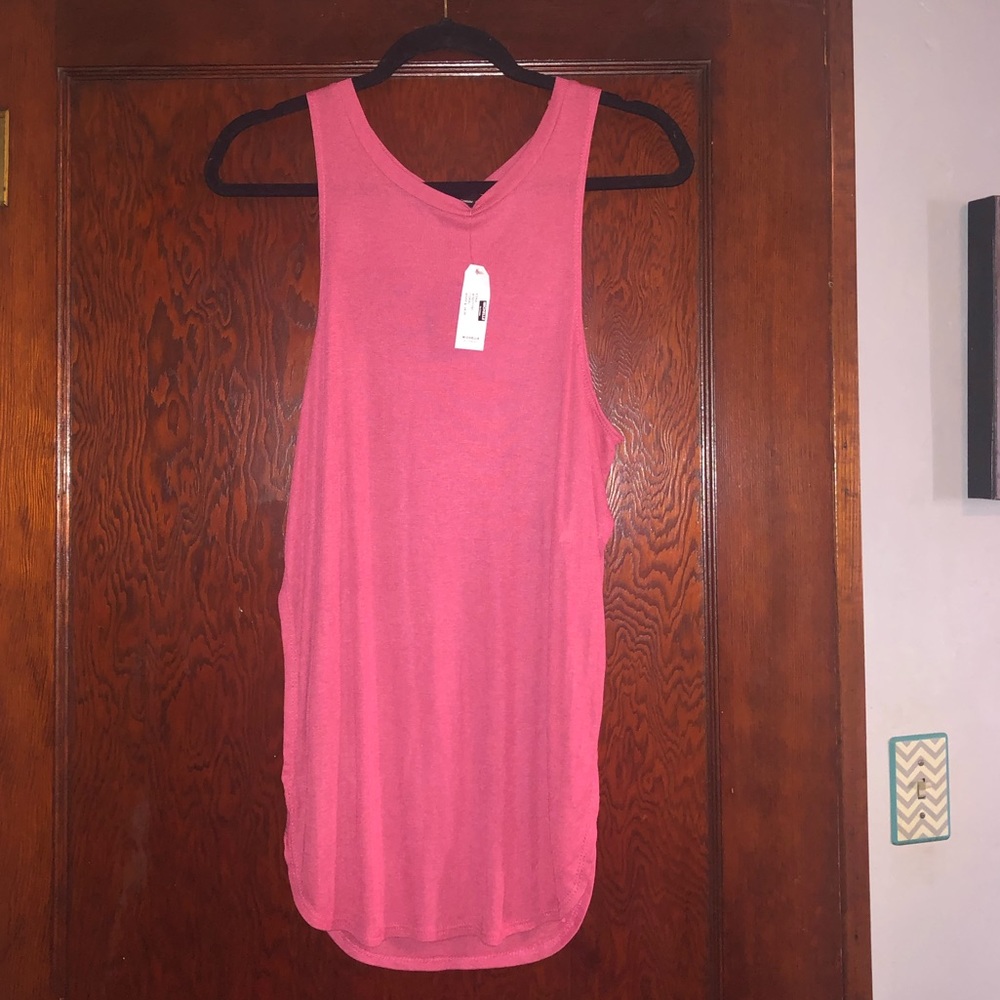 NWT! Tank with fly-away sides